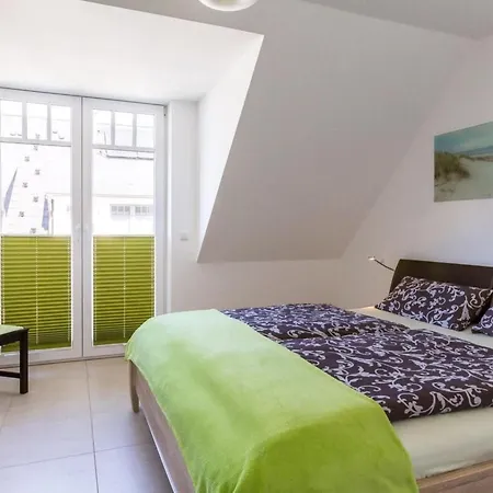 Moderne Maisonettewohnung In Meernaehe By Interhome * Börgerende-Rethwisch